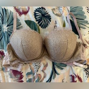 Victoria’ Secret Dream Angels Lined Demi bra silver